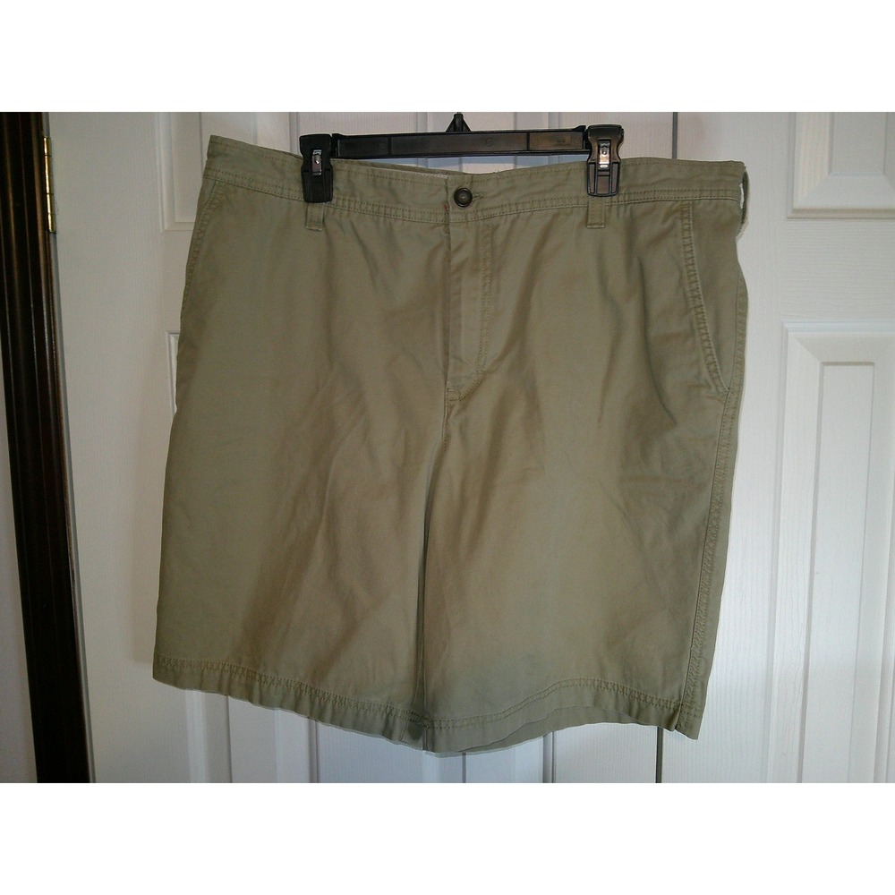 IZOD Saltwater Shorts Flat Front Casual Chino‎ Khaki Mens Size 40